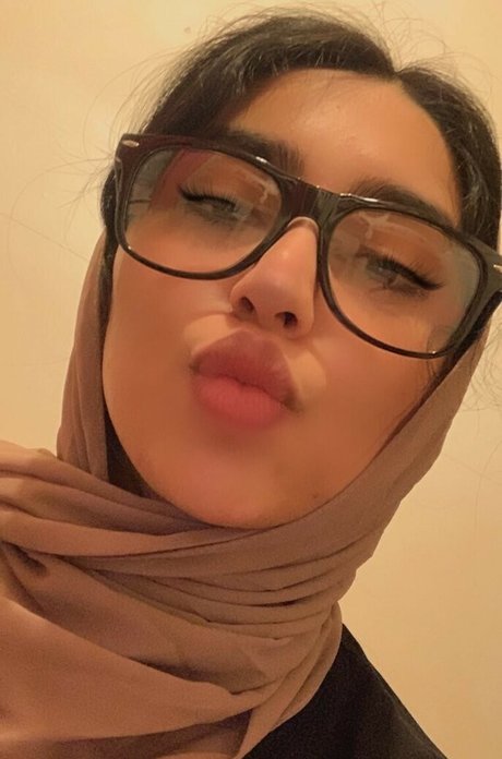 Galinaxgoddess UK Muslim nude leaked OnlyFans photo #3
