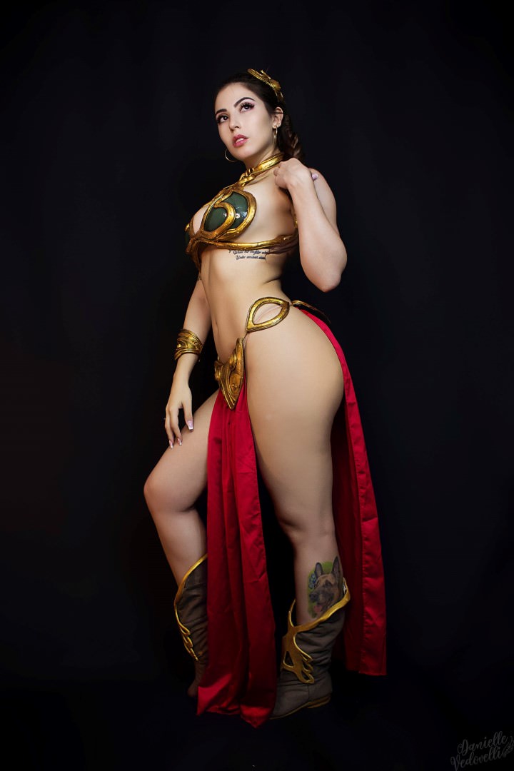 Danielle Vedovelli Slave Leia 27