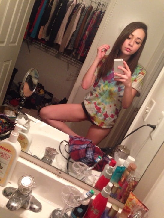 Adorable 18 Year Old Leaked