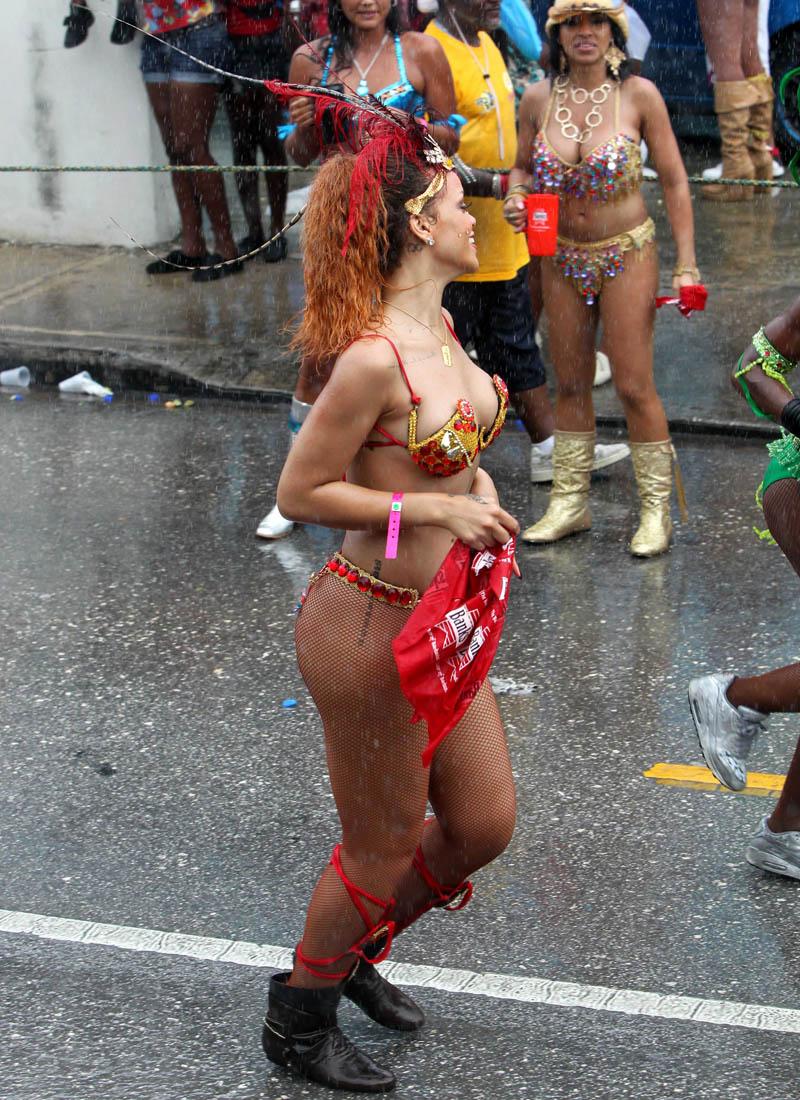 Rihanna Bikini Tease Barbados Festival Photos Leaked