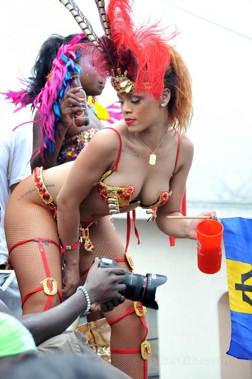 Rihanna Bikini Tease Barbados Festival Photos Leaked