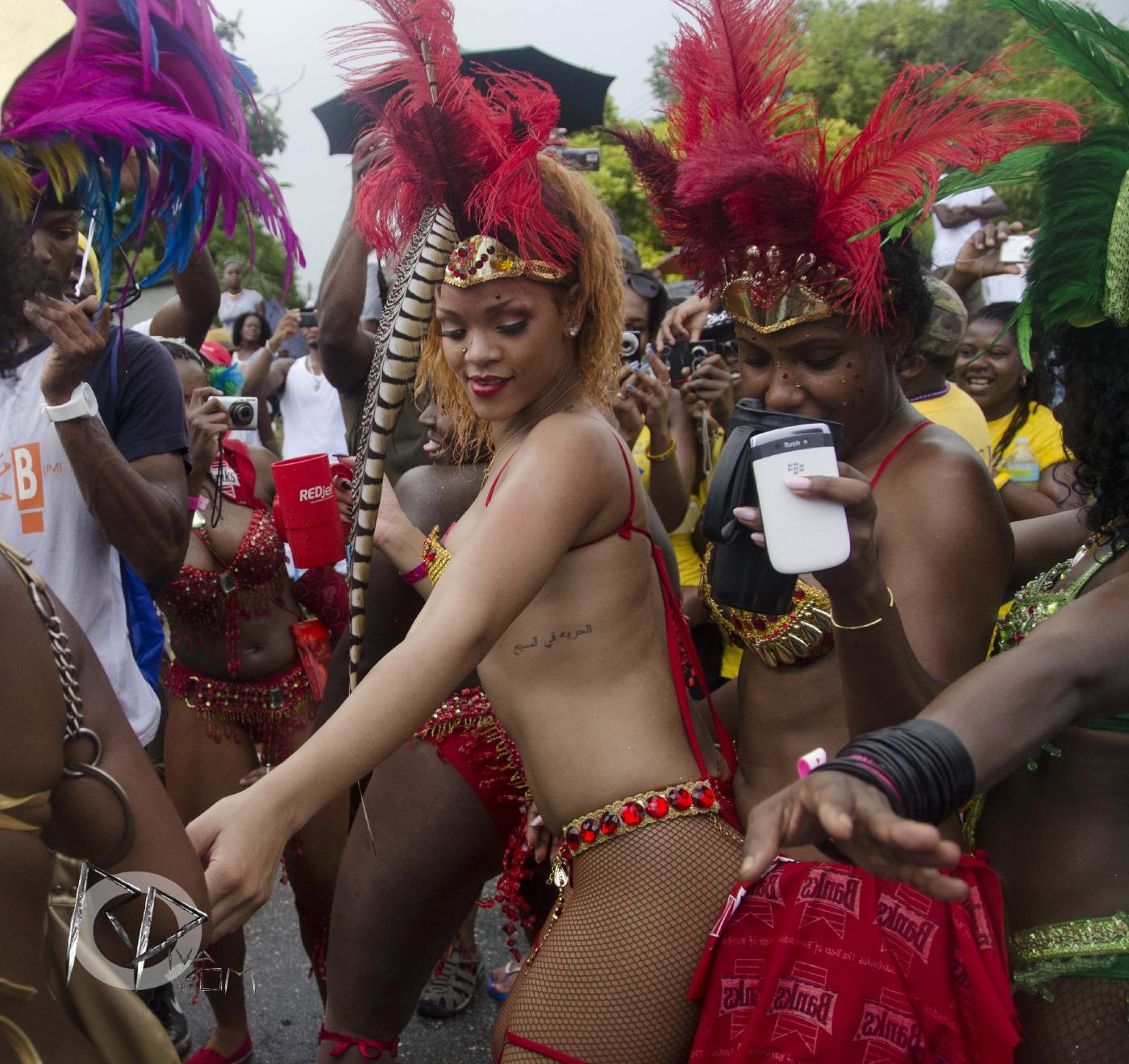 Rihanna Bikini Tease Barbados Festival Photos Leaked