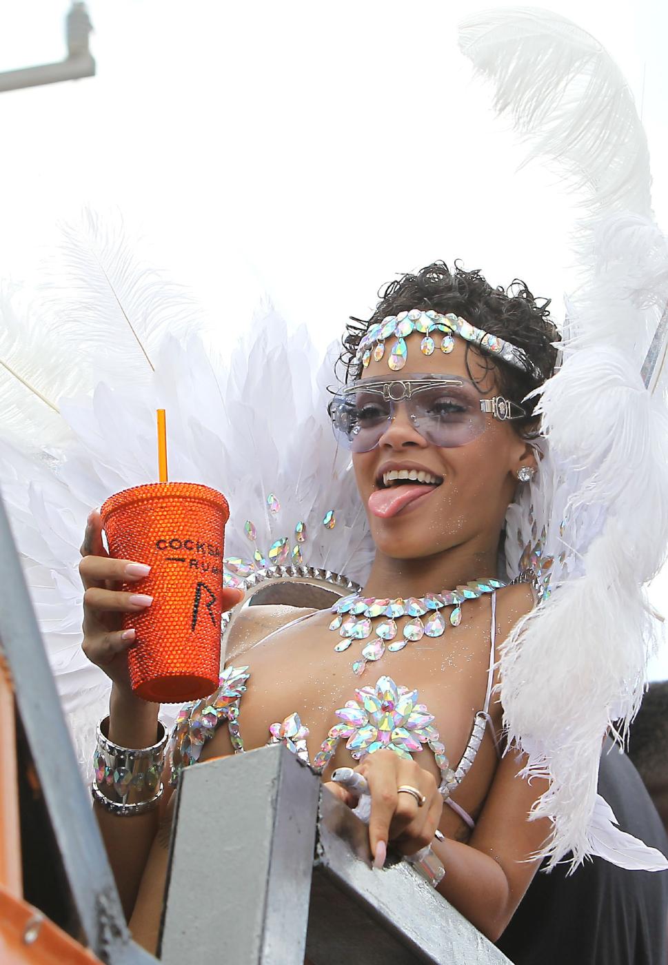 Rihanna Nipple Slip Barbados Festival Photos Leaked